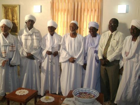 الخرطوم تفرج عن أربعة معارضيين